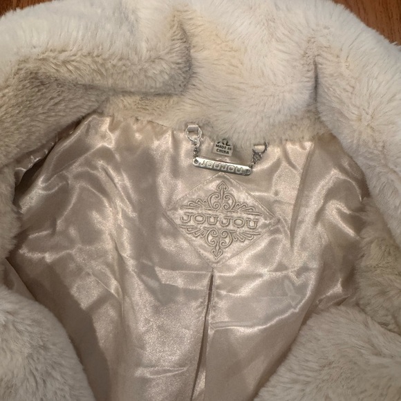 NWOT Jou Jou Women's Cream Teddy Jacket - Picture 3 of 5